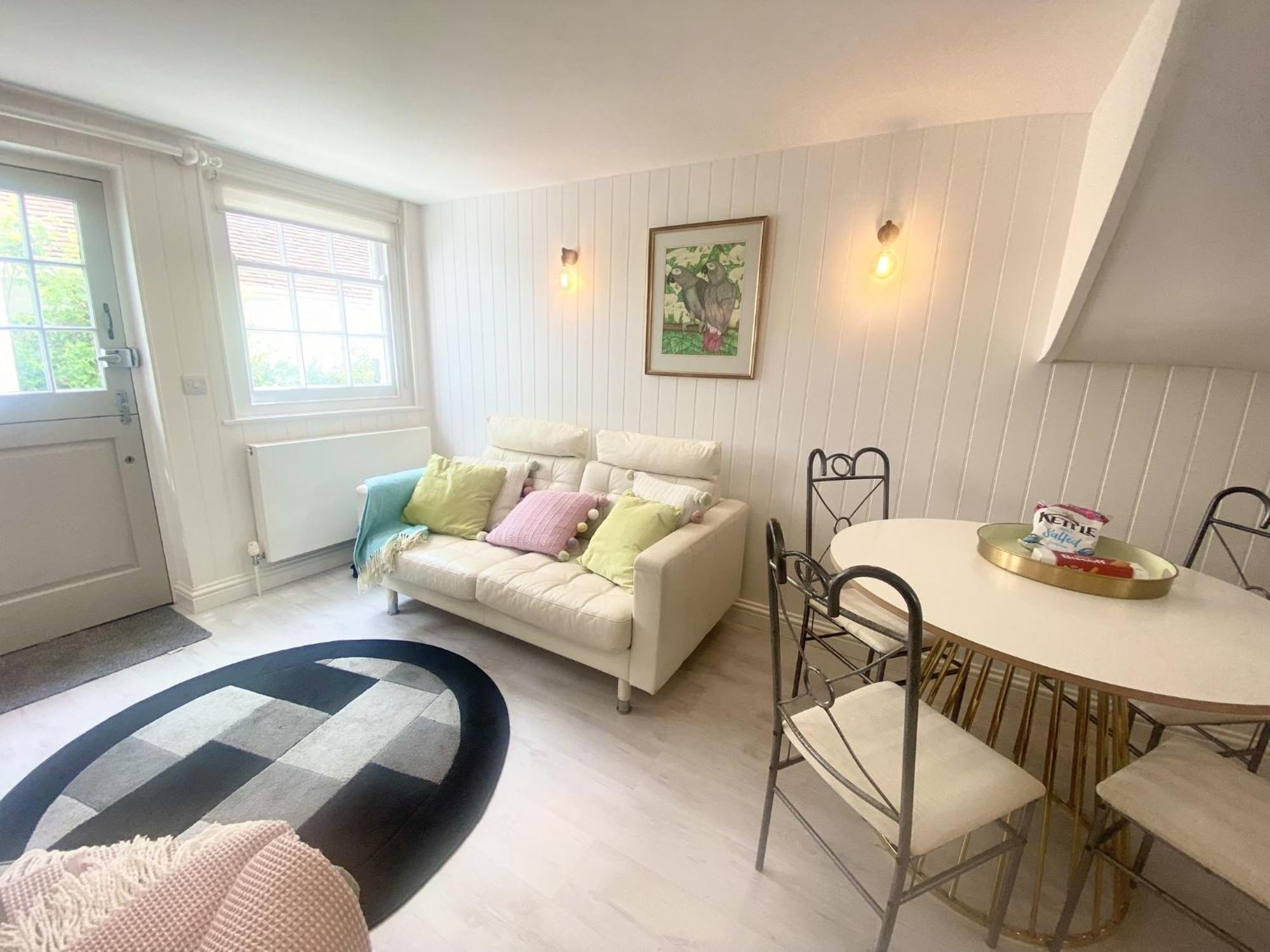Stylish Cottage With Quay And River View ลีมิงตัน ภายนอก รูปภาพ
